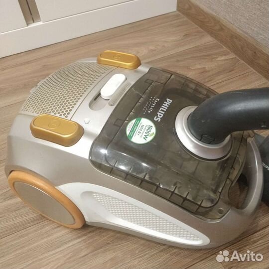 Пылесос philips