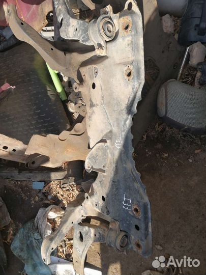 Подрамник на ford focus 1