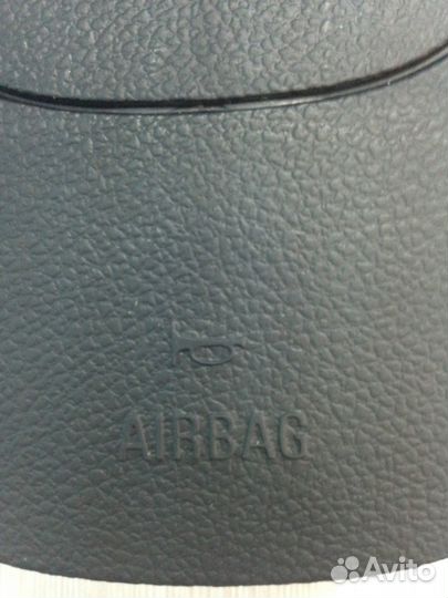 Крышка в руль airbag Опель Астра J