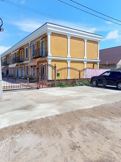 4-к. квартира, 98 м², 2/2 эт.
