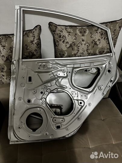 Дверь на hyundai solaris