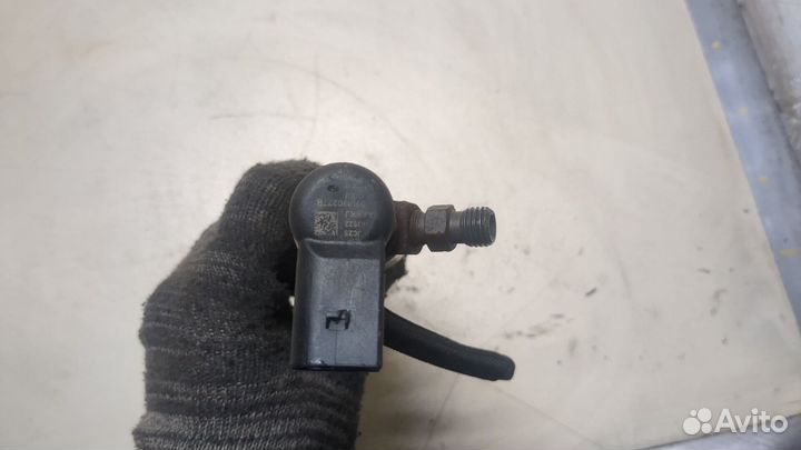 Форсунка топливная Volkswagen Polo, 2010