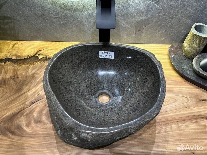 Раковина речной камень