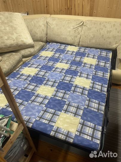 Угловой диван