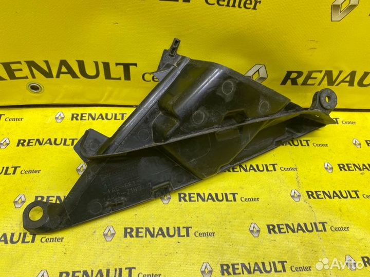 Обтекатель передний левый Suzuki Gsx-R 1000