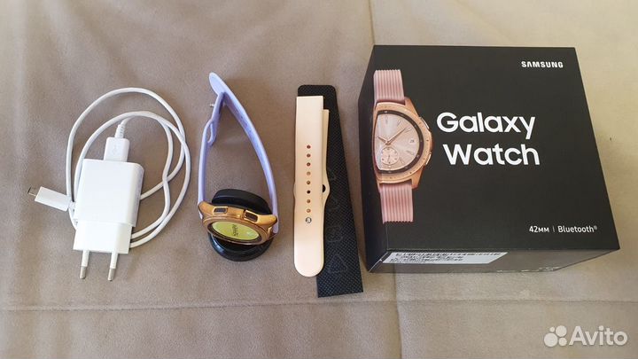 Умные часы Samsung Galaxy Watch, 42 мм