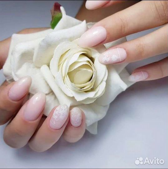 Мастер маникюра