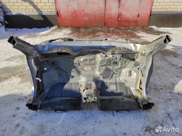 Часть кузова (передняя) Nissan Primera TP12 QR20DE