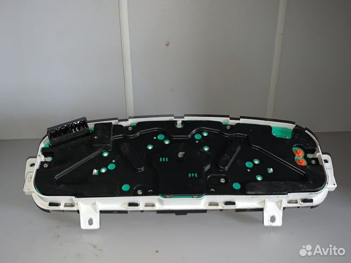 Щиток приборов Хендай Соната 5 2.7 литра