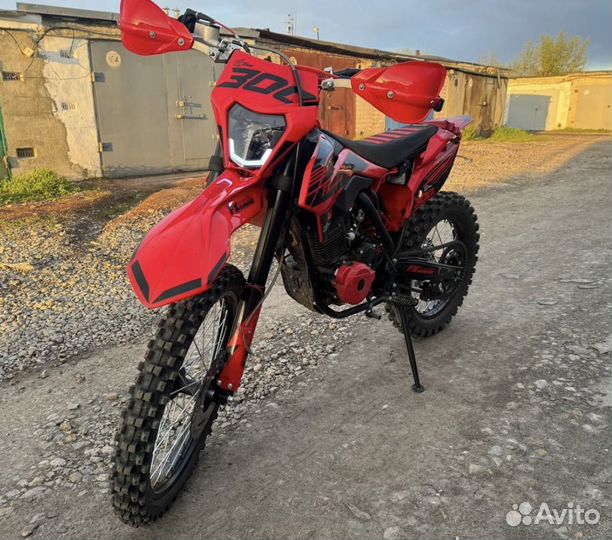 Кроссовый мотоцикл FXmoto YX300 300сс 21/18