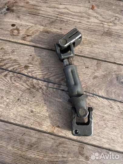 Рулевой карданчик Renault Laguna 2.0