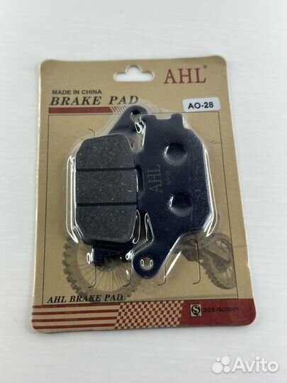 Комплект тормозных колодок на мотоцикл