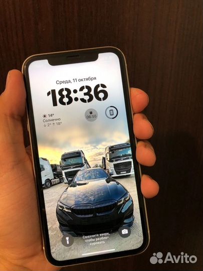 iPhone 11, 64 ГБ