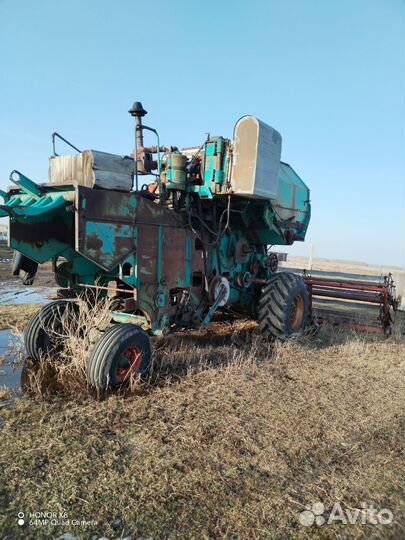 Разбрасыватель соломы Енисей 1200, 1996