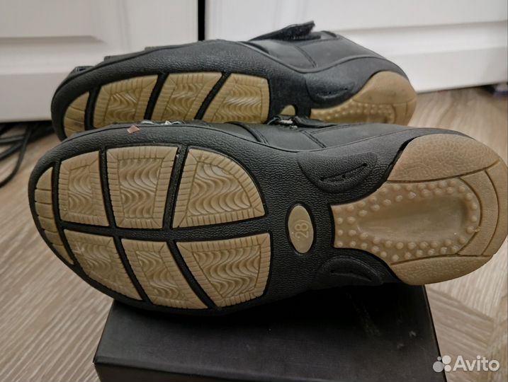 Туфли новые 28 размер для мальчика