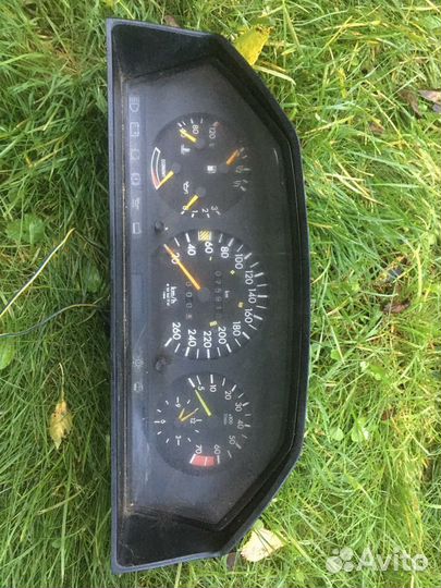 Панель щиток приборов мерседес w124