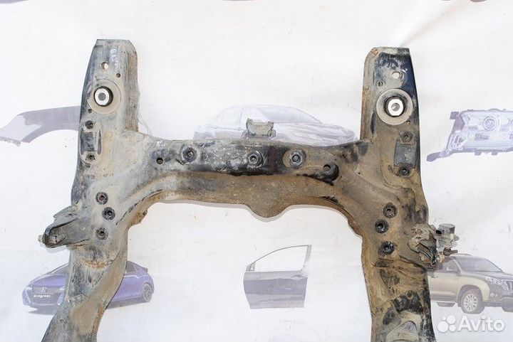 Подрамник передний Honda Accord 8