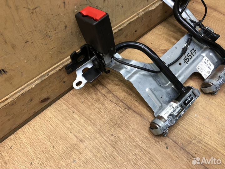 Ответная часть ремня безопасности Ford Mondeo V 20