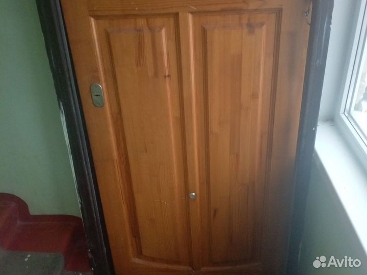 Железная металлическая дверь бу с коробкой