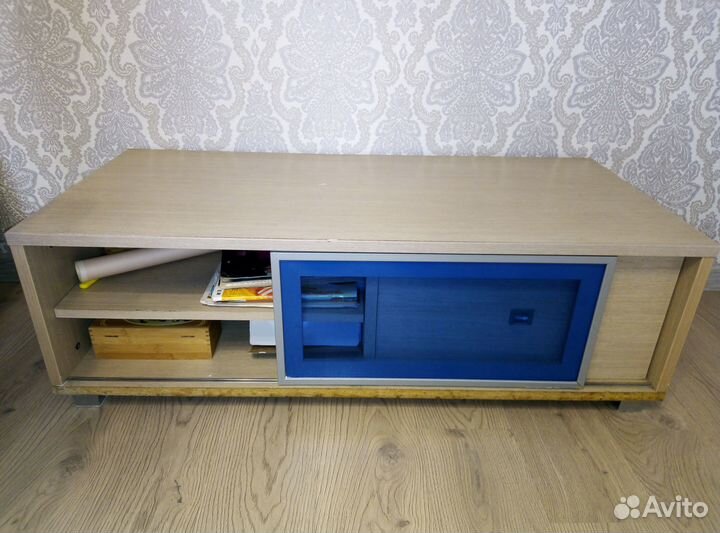 Тумба под телевизор