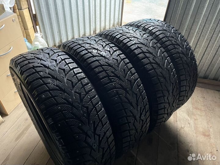 Toyo Observe G3-Ice 235/65 R18