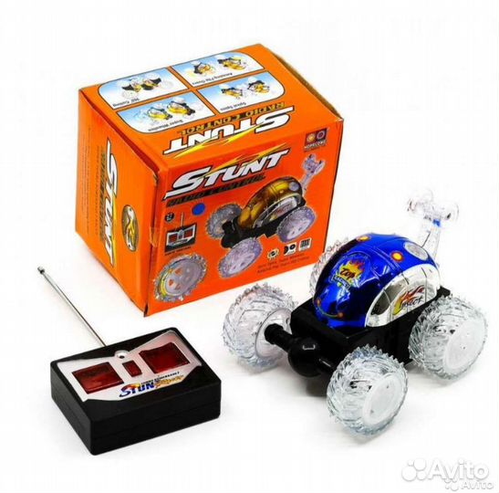 Машинка на пульте управления