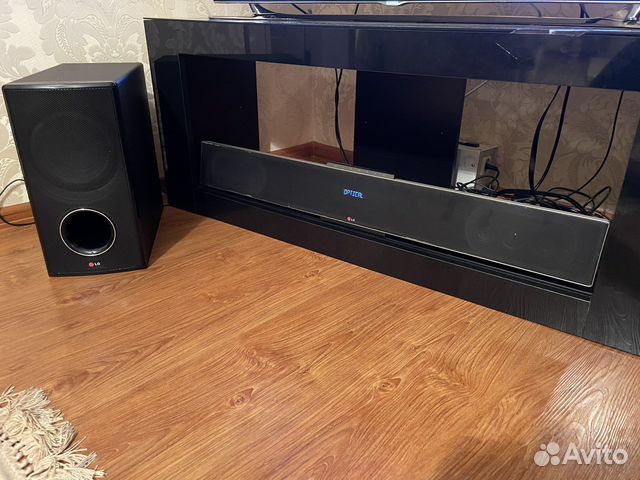 Саундбар lg