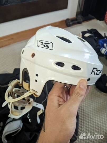 Экипировка для хоккея с мячом