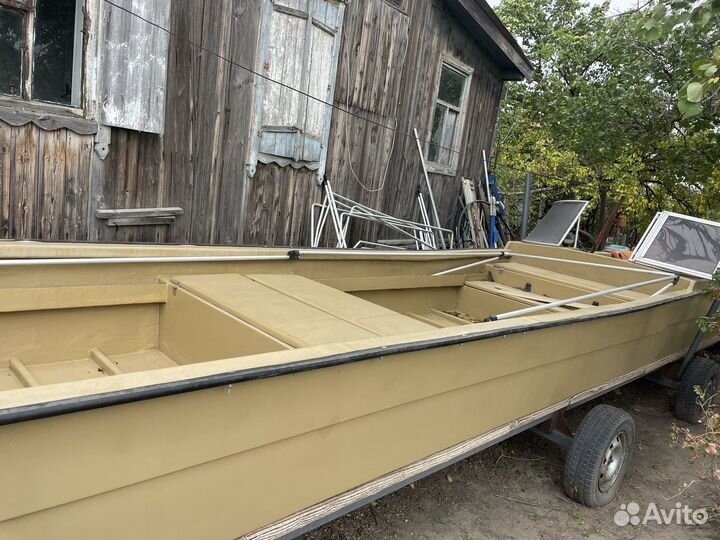 Катер Охотник Будара 12 метров