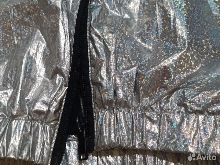 Ветровка для девочки серебристая 146