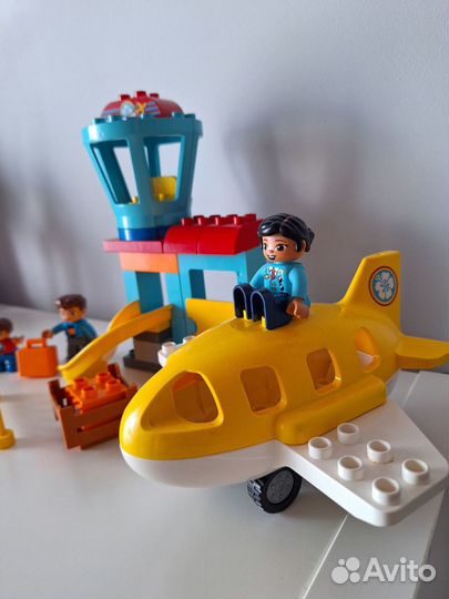 Конструктор Lego duplo аэропорт