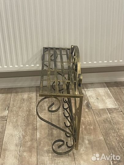 Кованная вешалка