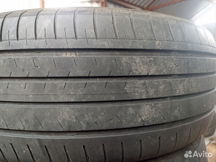 Yokohama BluEarth-GT AE-51 215/55 R17