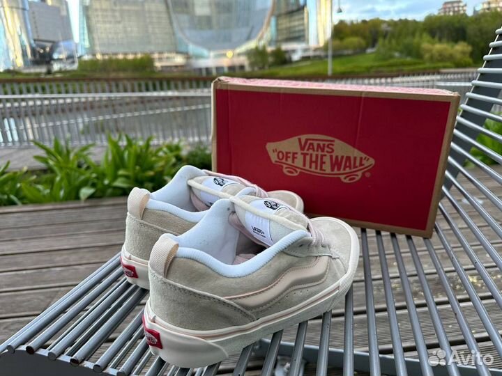 Дутые кеды vans old skool розовые женские