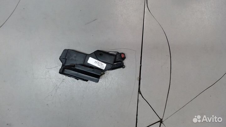 Замок двери Hyundai Matrix, 2004