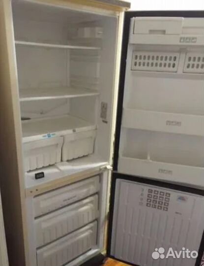 Холодильник бу stinol