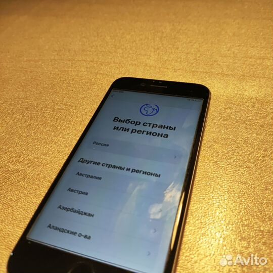 iPhone 6S, 64 ГБ