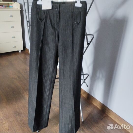 Брюки женские новые 50-52 р