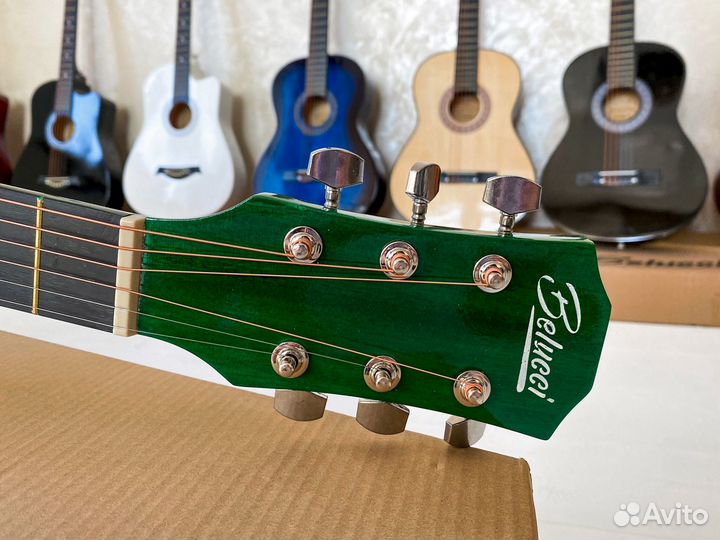 Акустическая гитара Новая