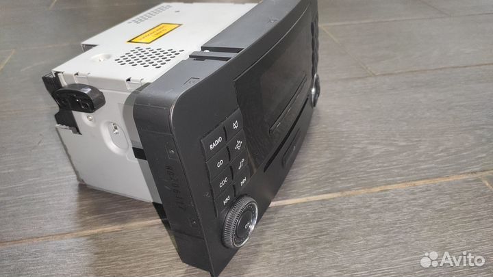 Автомагнитола audio 20 для Mercedes Benz