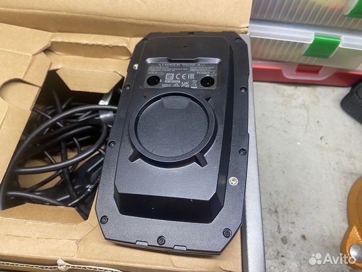 Эхолот garmin striker vivid 4cv + датчик GT20TM