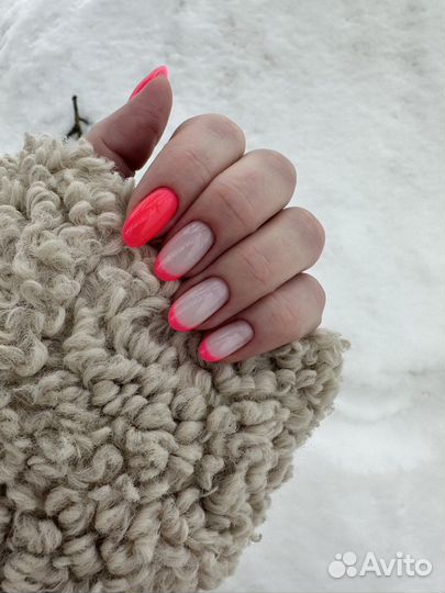 Маникюр на дому
