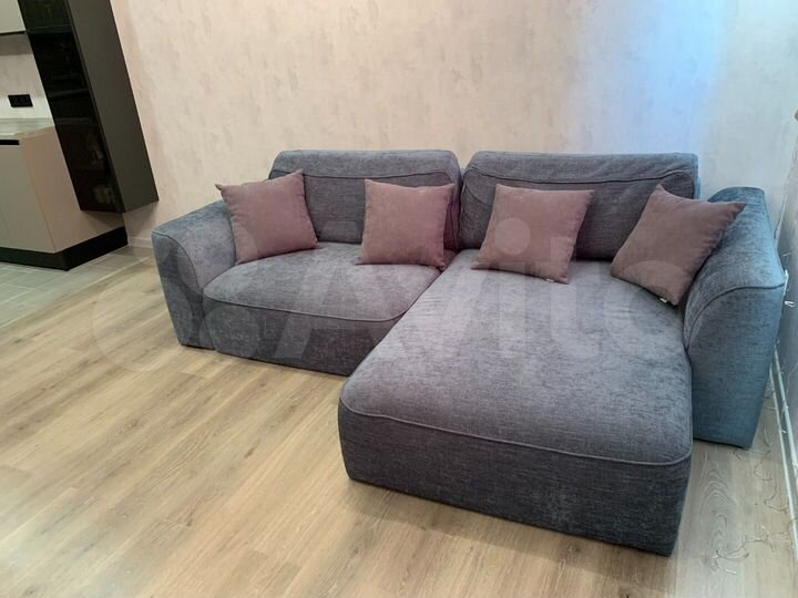 2-к. квартира, 75,6 м², 13/17 эт.