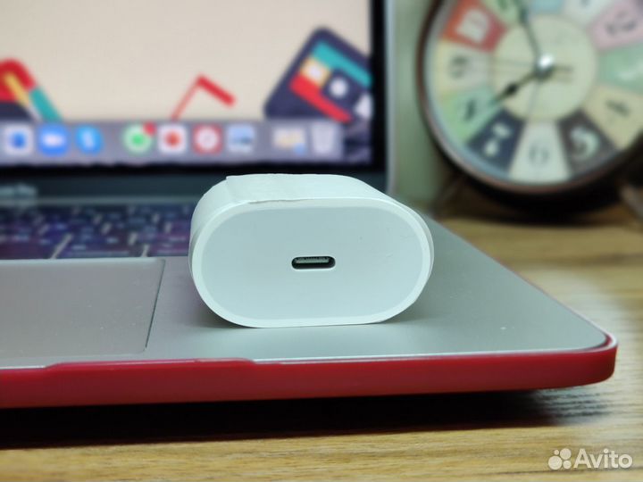 Apple USB-C 20W зарядка для iPhone Xr/Xs Max/11/11