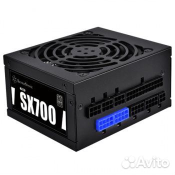 700W SilverStone SX700 (SST-SX700-PT) новая с гара