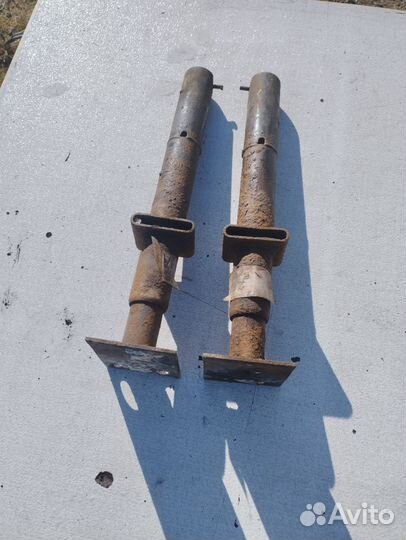 Кронштейн заднего бампера vоlvo 760 вольво 760