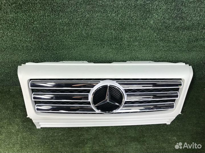 Решетка радиатора Mercedes-Benz G-Class