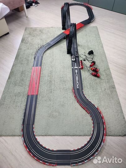 Автотрек Carrera Digital 143 Porsche GT3 Cup