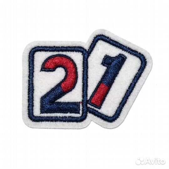 Нашивка на одежду 21 термонашивка
