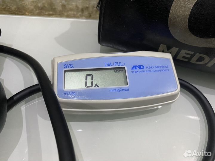 Тонометр And полуавтоматический